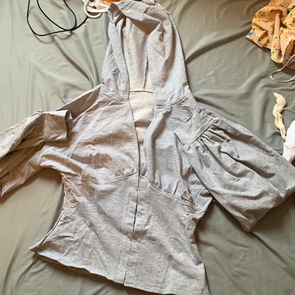 Long sleeve hoodie